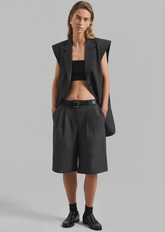 The Frankie Shop Bottoms Isara Pleated Shorts 8211 Dark Grey Melange 8211 Women