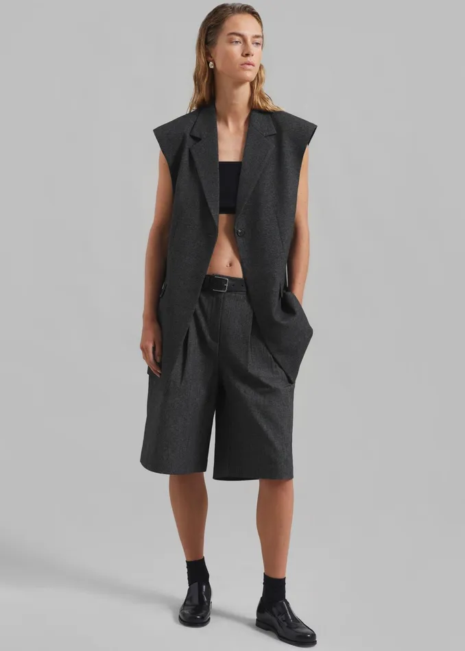 The Frankie Shop Bottoms Isara Pleated Shorts 8211 Dark Grey Melange 8211 Women