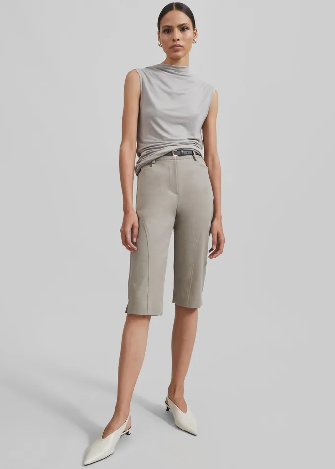 The Frankie Shop Bottoms Romane Bermuda Shorts 8211 Beige 8211 Women