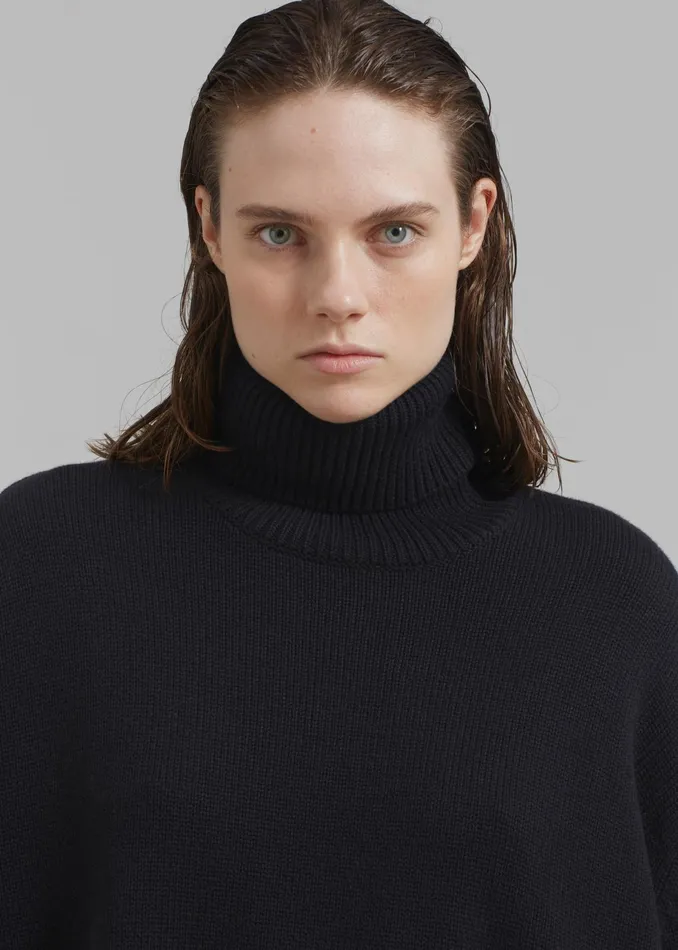 The Frankie Shop Knitwear Rhea Trapeze Turtleneck 8211 Black 8211 Women