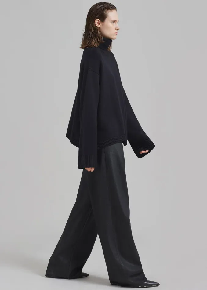 The Frankie Shop Knitwear Rhea Trapeze Turtleneck 8211 Black 8211 Women