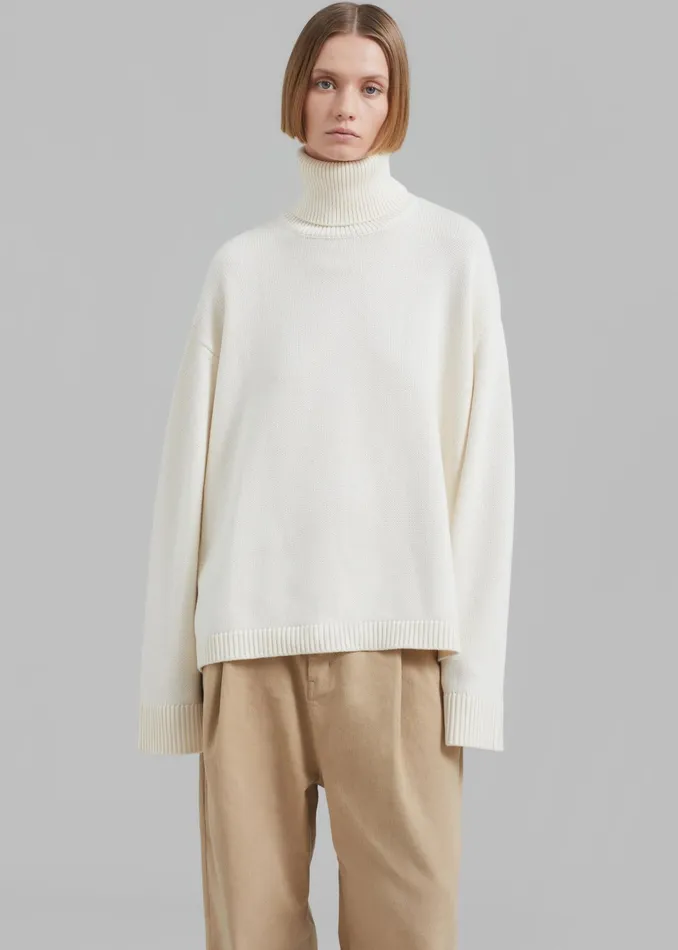 The Frankie Shop Knitwear Rhea Trapeze Turtleneck 8211 Ivory 8211 Women