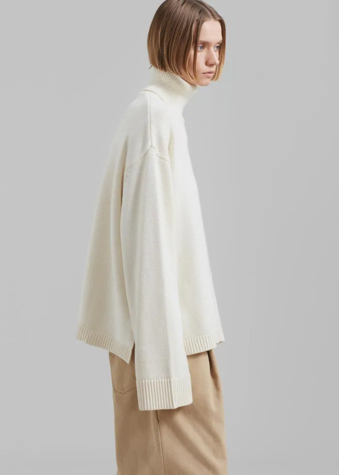 The Frankie Shop Knitwear Rhea Trapeze Turtleneck 8211 Ivory 8211 Women