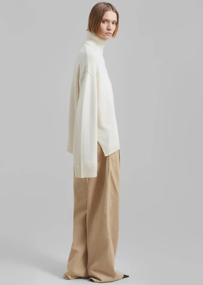 The Frankie Shop Knitwear Rhea Trapeze Turtleneck 8211 Ivory 8211 Women