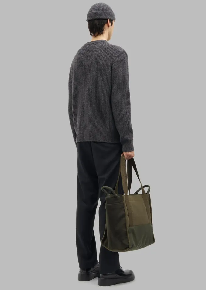 The Frankie Shop Knitwear Samse Samse Sakoji VNeck 8211 Volcanic Ash 8211 MenWomen