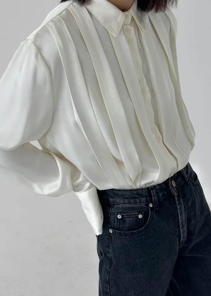 The Frankie Shop Tops Elliana Front Pleated Blouse 8211 Cream 8211 Women