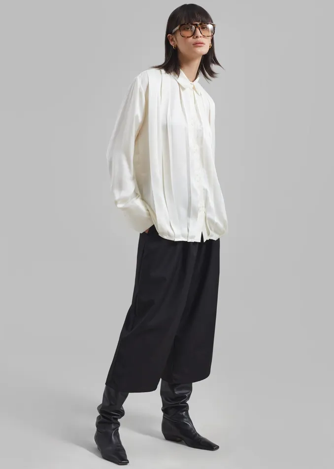 The Frankie Shop Tops Elliana Front Pleated Blouse 8211 Cream 8211 Women