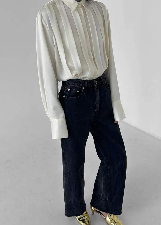 The Frankie Shop Tops Elliana Front Pleated Blouse 8211 Cream 8211 Women