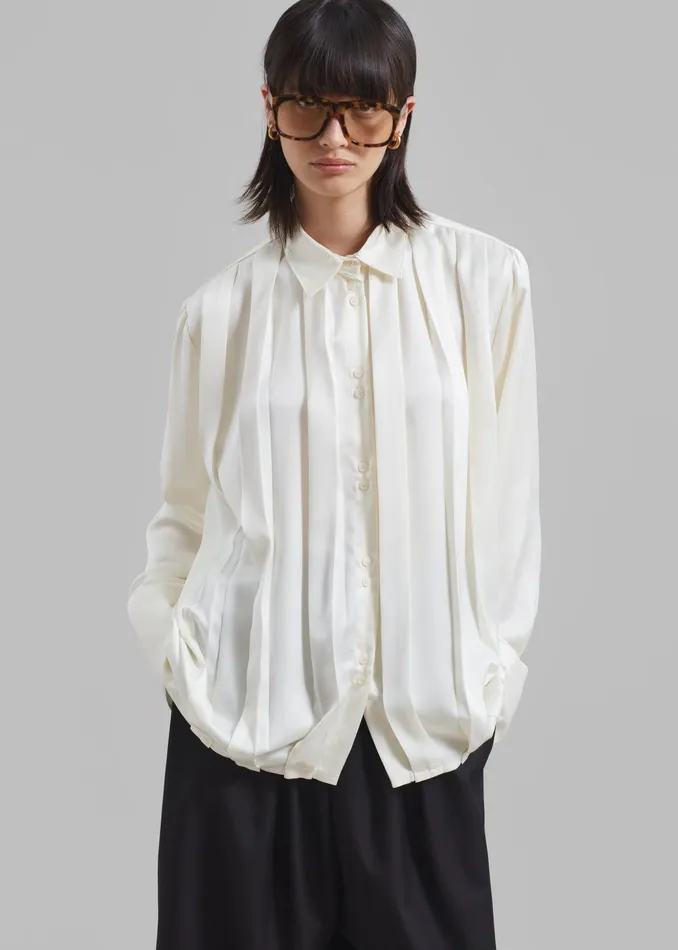 The Frankie Shop Tops Elliana Front Pleated Blouse 8211 Cream 8211 Women