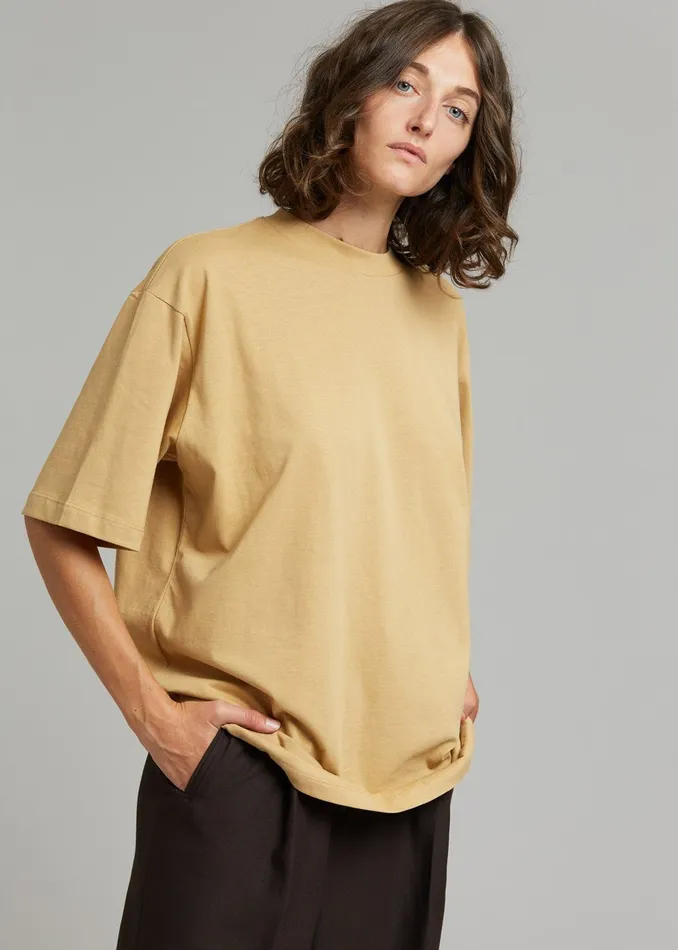 The Frankie Shop Tops Evora Tee 8211 Sahara 8211 MenWomen