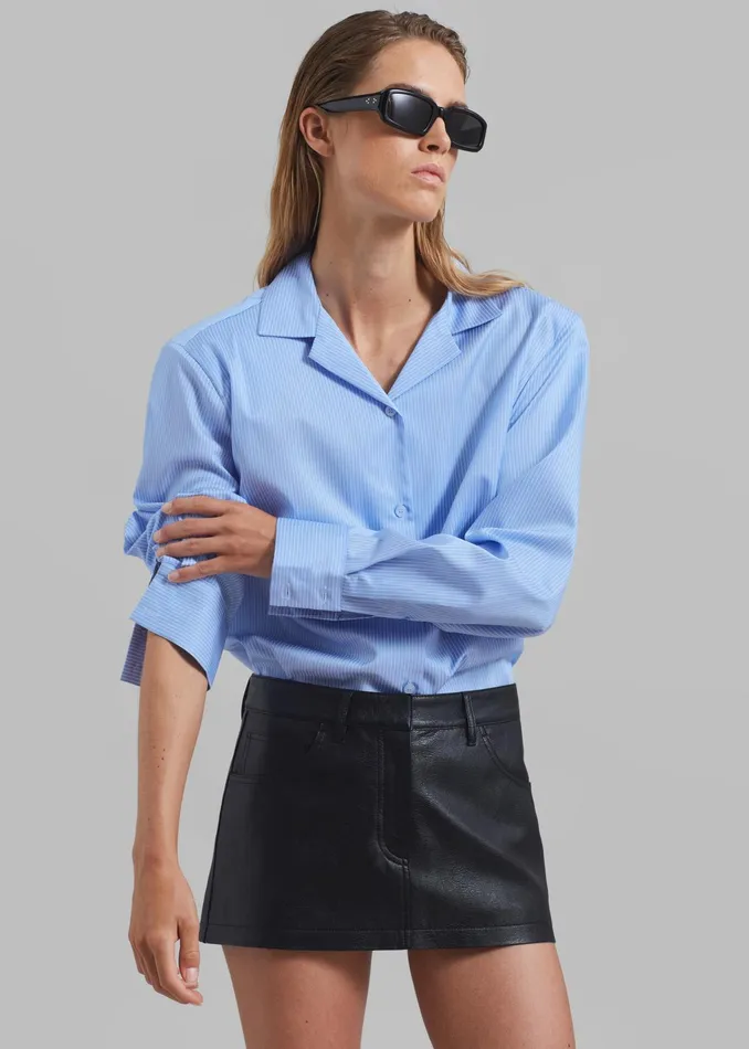 The Frankie Shop Tops Noah Padded Button Up Shirt 8211 Blue Pinstripe 8211 Women The Frankie Shop Tops Noah Padded Button Up Shirt 8211 Blue Pinstripe 8211 Women