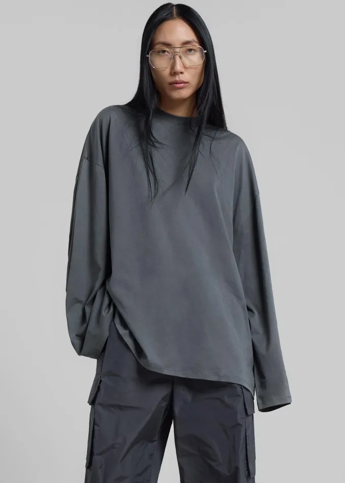 The Frankie Shop Tops Rio Oversized Sleeve Tee 8211 Khaki 8211 Women