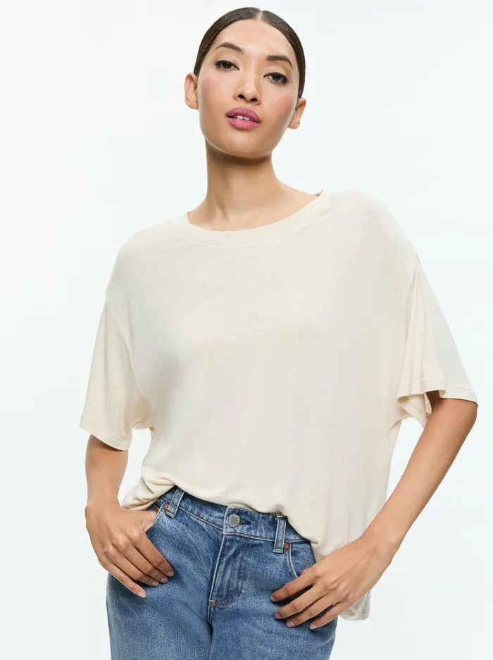 Tops Women Alice Olivia Evan Oversized Tee Oatmeal