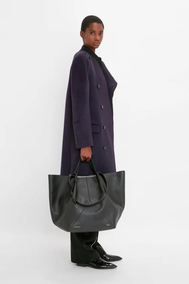 Tote Bags Women Victoria Beckham W11 Jumbo Tote In Black Leather Tote Bags Women Victoria Beckham W11 Jumbo Tote In Black Leather