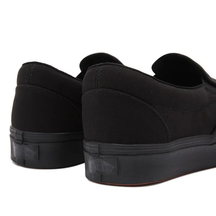 Vans Classics Men Classic ComfyCush SlipOn Shoes Black