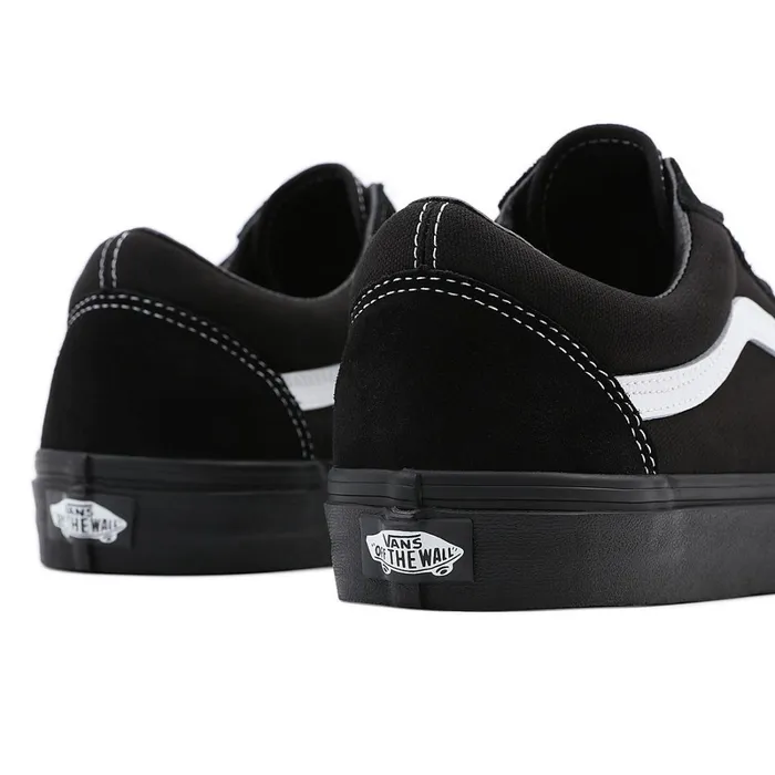 Vans Classics Men SuedeCanvas Old Skool Shoes Black