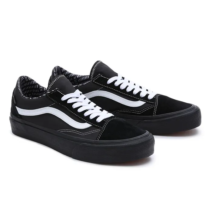 Vans View All Men GoreTex Old Skool Shoes Black