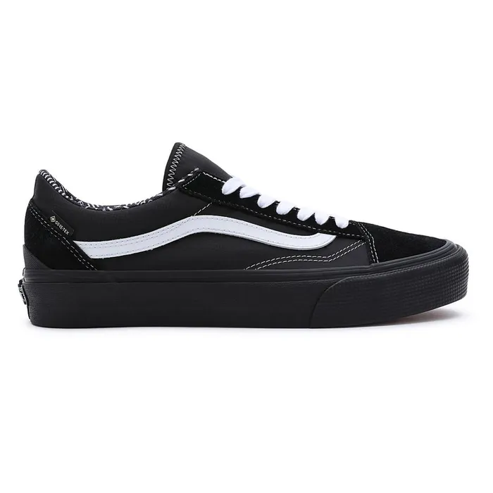 Vans View All Men GoreTex Old Skool Shoes Black