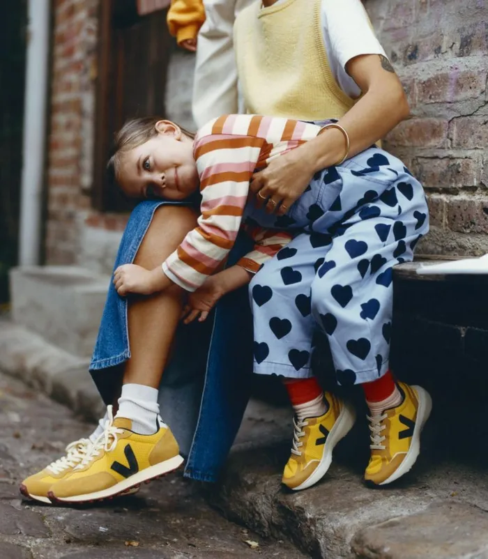 VEJA Canary Kids CANARY ALVEOMESH TONIC BLACK