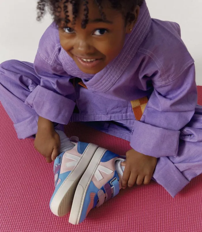 VEJA V10 Kids V10 CHROMEFREE LEATHER MULTICO PETALE WHITE