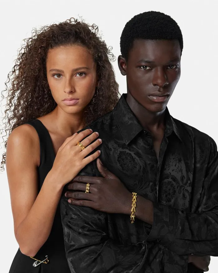 Versace V2025 Chain Ring Light Gold WomenMen Rings