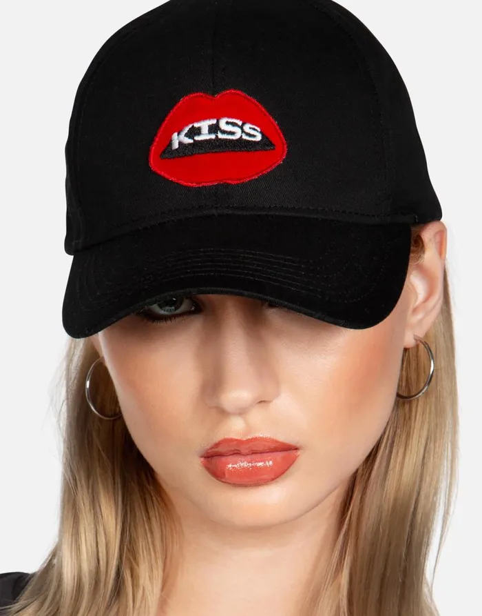 Women039s Bay Kiss Lip Black Lauren Moshi Hats