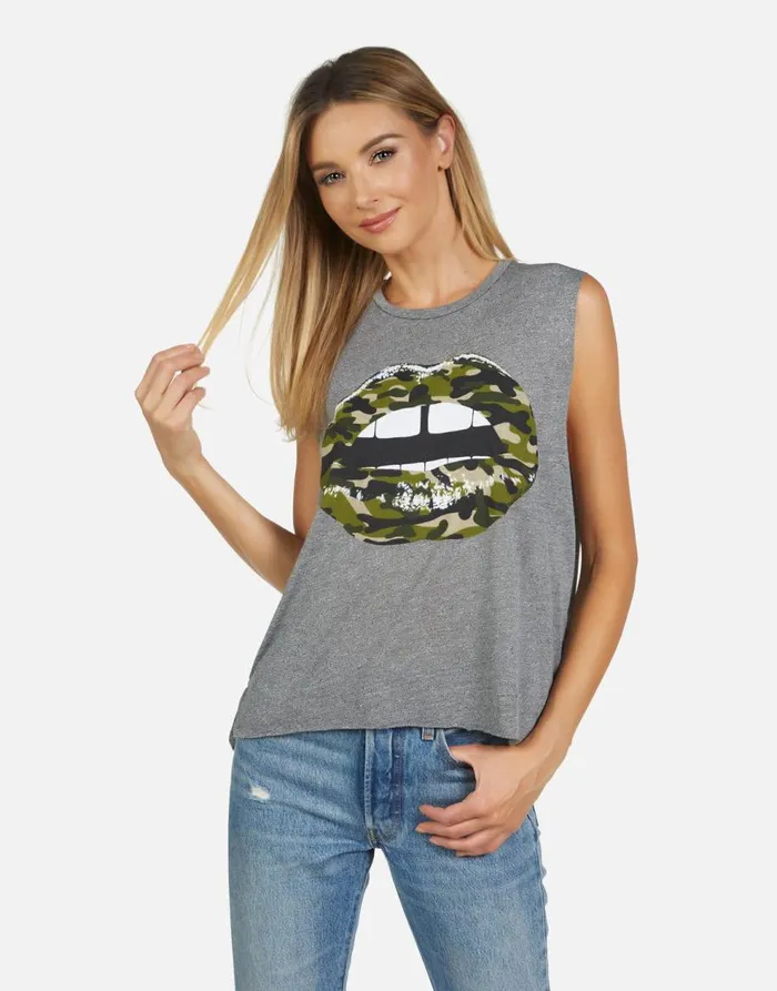 Women039s Kinzington Camo Lip Heather Grey Lauren Moshi Tanks
