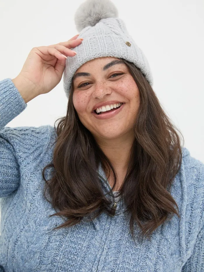 Women Hats Fat Face Grey Billie Cable Bobble Beanie