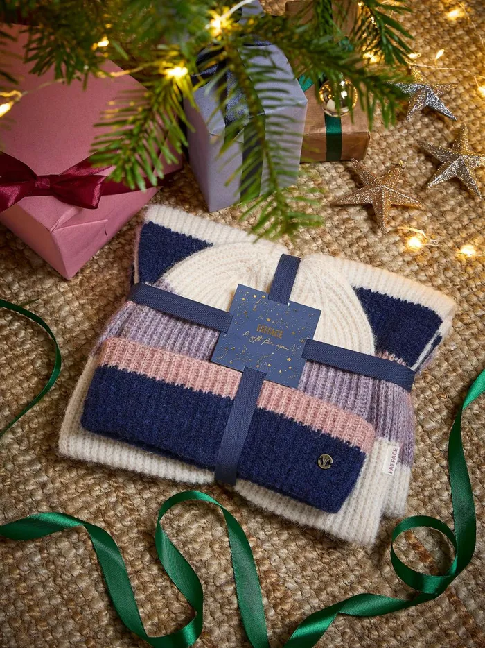 Women Hats Fat Face Multi Colourblock Hat And Scarf Gift Set