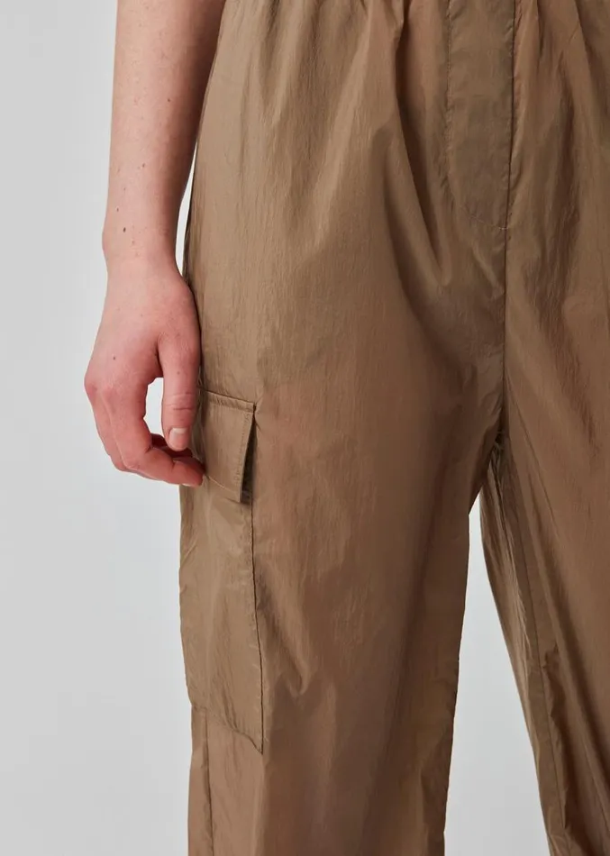 Women Modstrm Pants and Leggings AmayaMD Pants Dune Women Modstrm Pants and Leggings AmayaMD Pants Dune