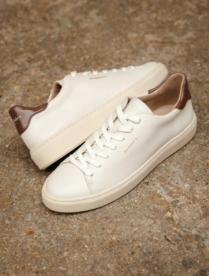 Women Sneakers Bobbies Sanna Off White and Iced Chocolate