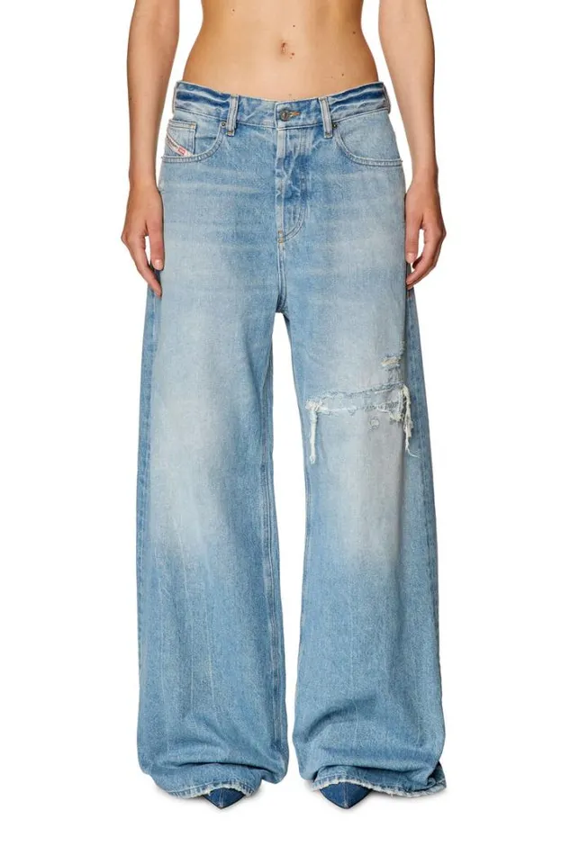 Women Straight Jeans 1996 DSire 09e25 Light Blue Diesel Straight Women Straight Jeans 1996 DSire 09e25 Light Blue Diesel Straight