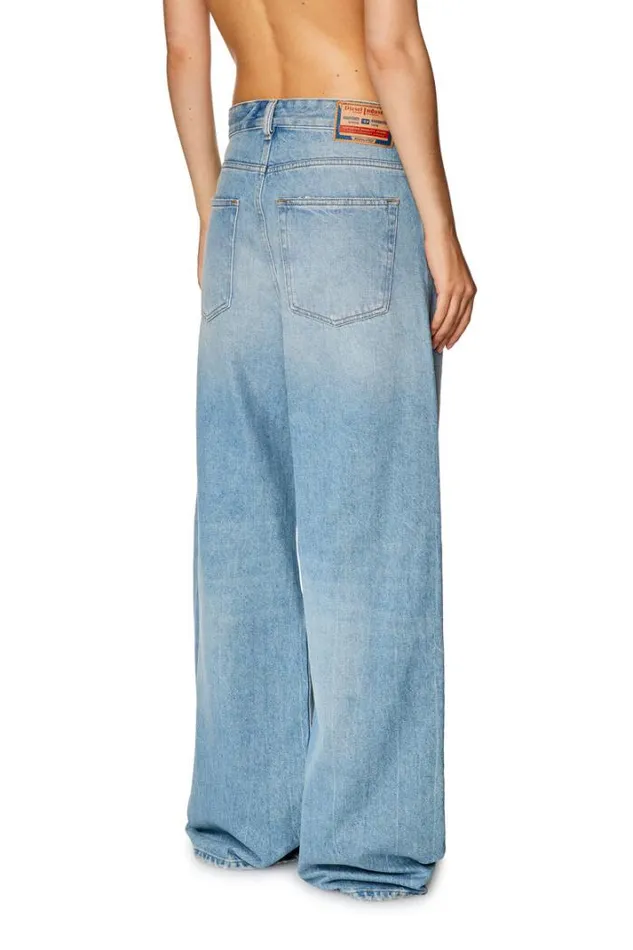 Women Straight Jeans 1996 DSire 09e25 Light Blue Diesel Straight Women Straight Jeans 1996 DSire 09e25 Light Blue Diesel Straight