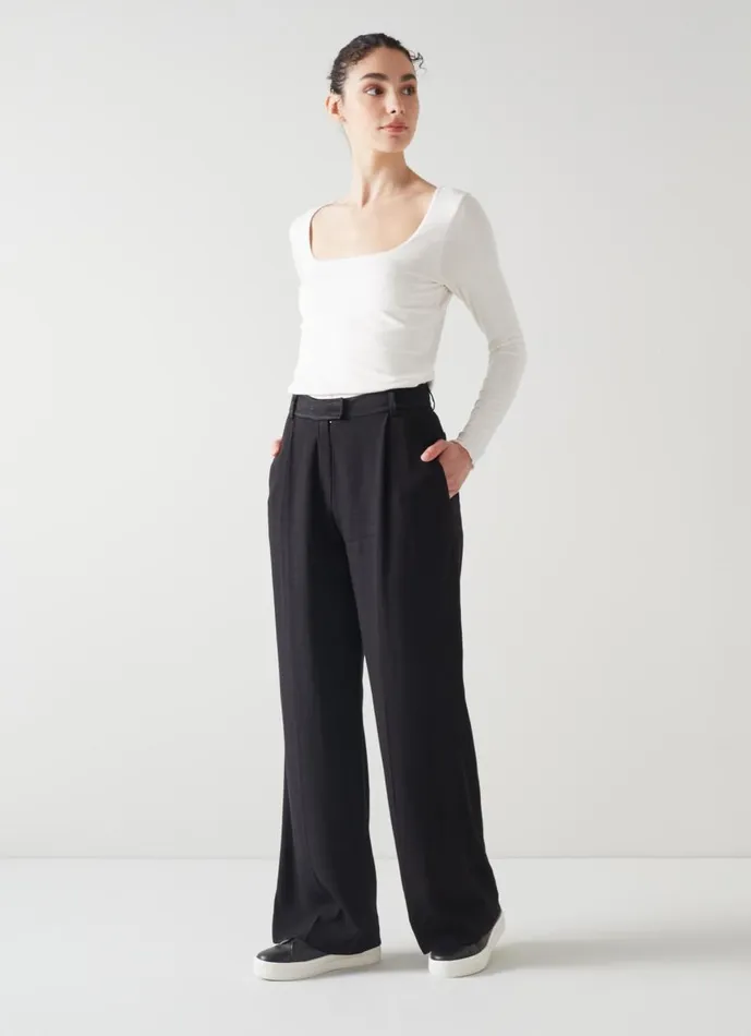 Women Tops LKBennett May Ivory Square Neck Top With LENZING ECOVERO Viscose Cream Women Tops LKBennett May Ivory Square Neck Top With LENZING ECOVERO Viscose Cream