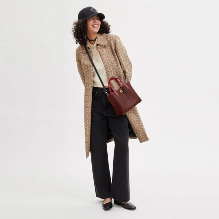 Women Totes and Carryalls Coach Willow Tote 24 In Colorblock Brasswine