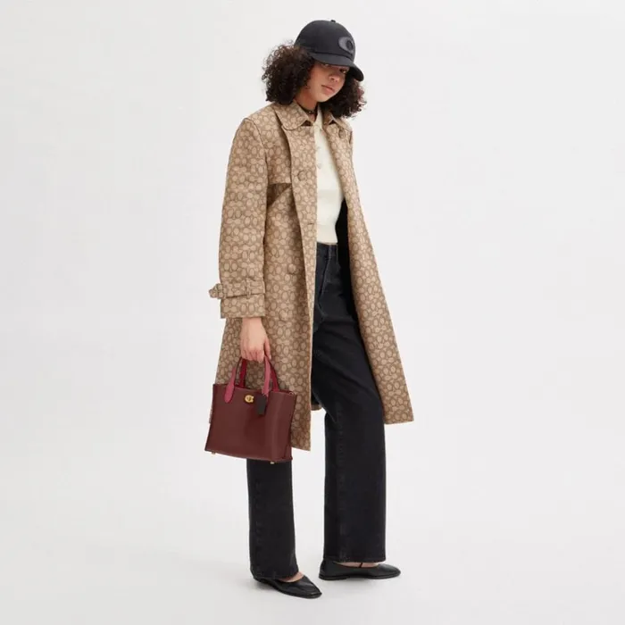Women Totes and Carryalls Coach Willow Tote 24 In Colorblock Brasswine